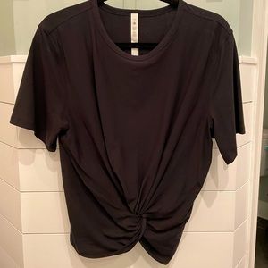 Lululemon Twist Top Size 10 NWOT!!
